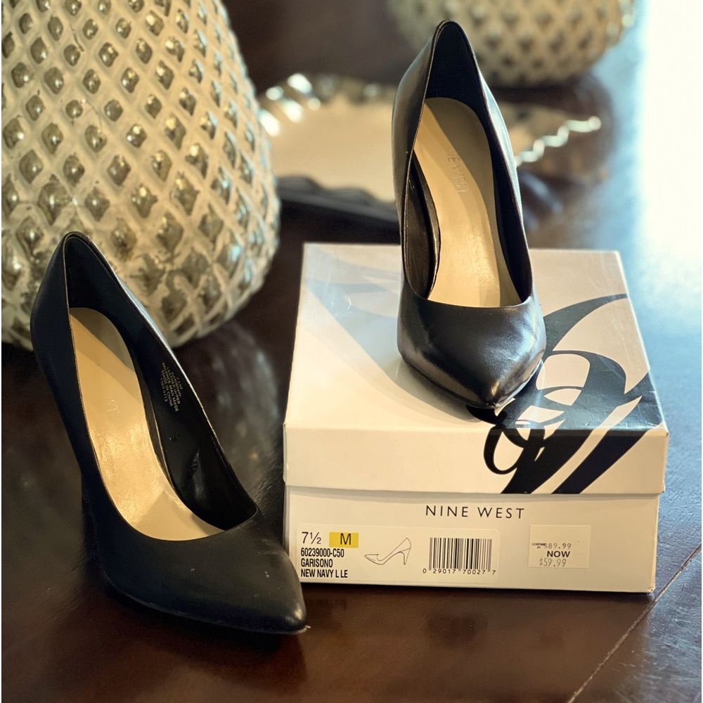Navy Blue Nine West Pump 7.5